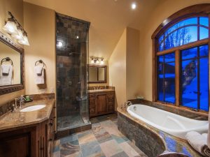 Picture of second master bathroom 56 White Pine Canyon Rd