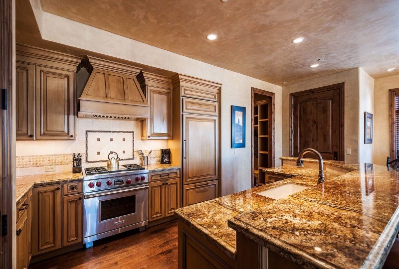 Picture of kitchen on Vintage on the Strand #9