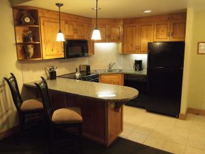 Picture of kitchen in Grand Summit Hotel 205
